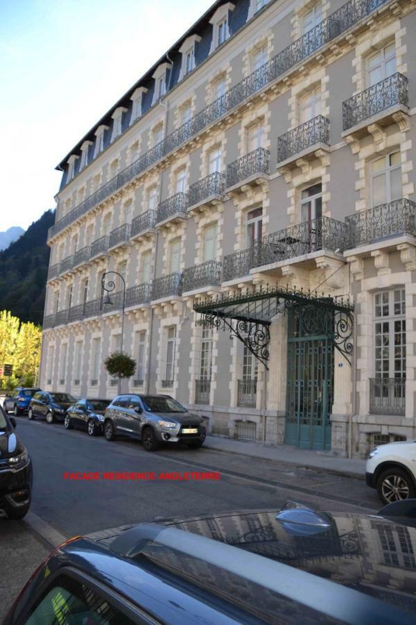 Petit Studio Dans Immeuble De Caractere Cauterets Exterior foto